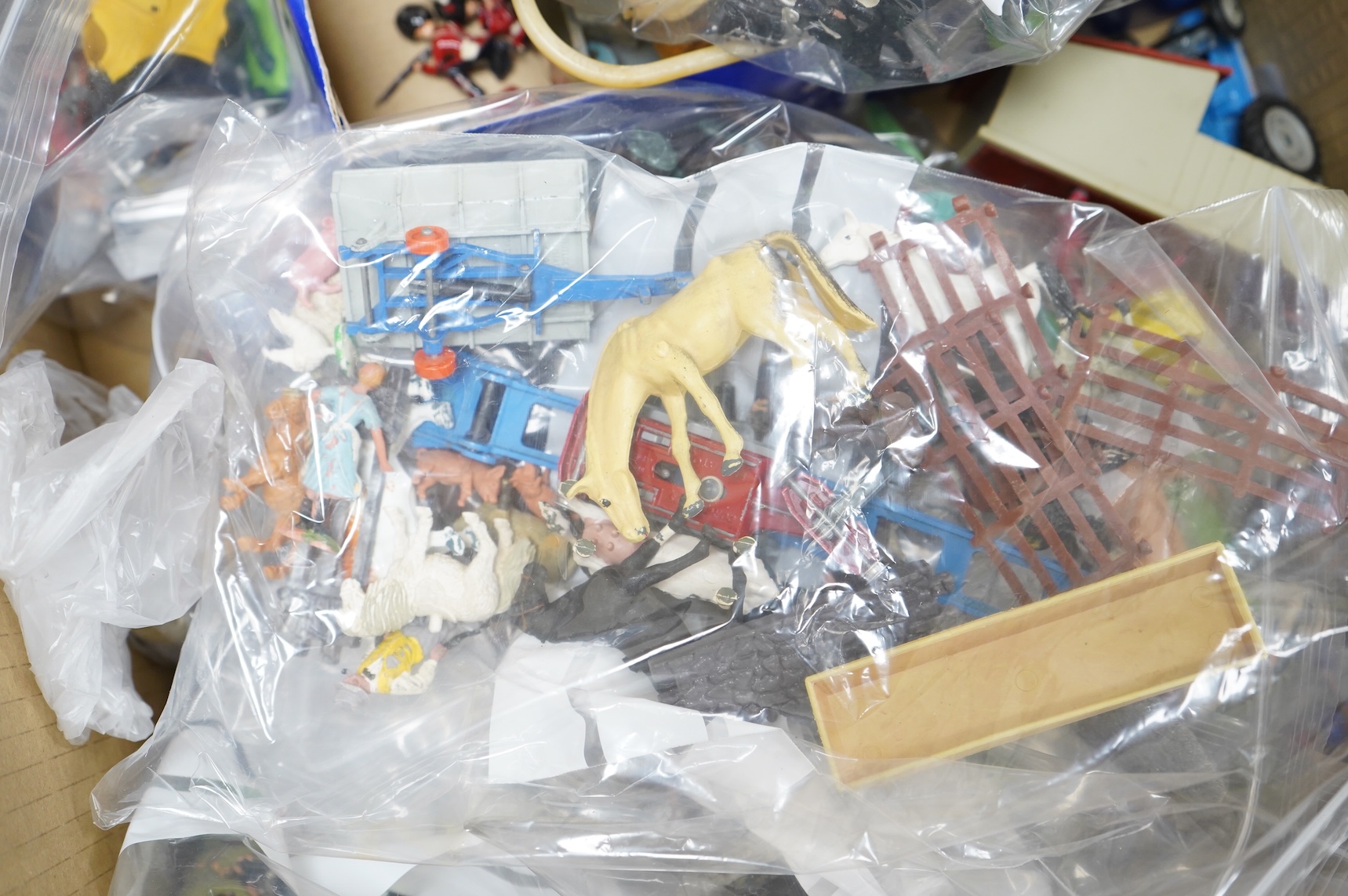 A quantity of diecast toys, plastic and lead soldiers, and 00 gauge model railway, including; a good quantity of Britains, etc. lead animals, Britains Deetail plastic soldiers, etc. Britains lead soldiers, farm equipment